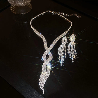 Explosions Zircon Diamond Geometric Necklace Earrings Suit Light Luxury Clavicle Chain High Sense Temperament Jewelry
