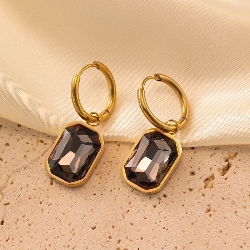 1 Pair Retro Classic Style Geometric Solid Color Plating Inlay 304 Stainless Steel Artificial Rhinestones 18K Gold Plated Drop Earrings
