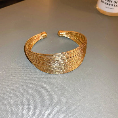 Elegant Lady Geometric Copper Inlay Zircon Bangle