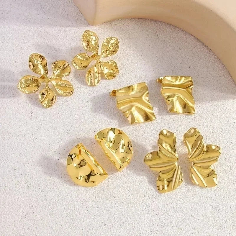 1 Pair French Style Sweet Horns Flower Asymmetrical 304 Stainless Steel Imitation Gold Ear Studs