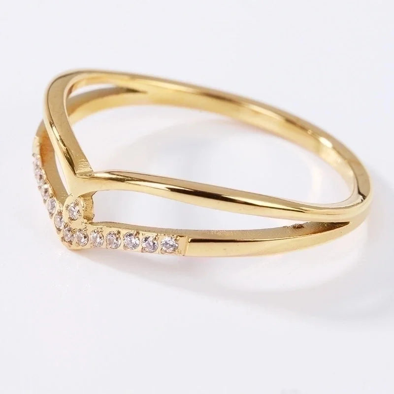 2 Pieces Minimalist V Shape Titanium Steel Zircon Rings