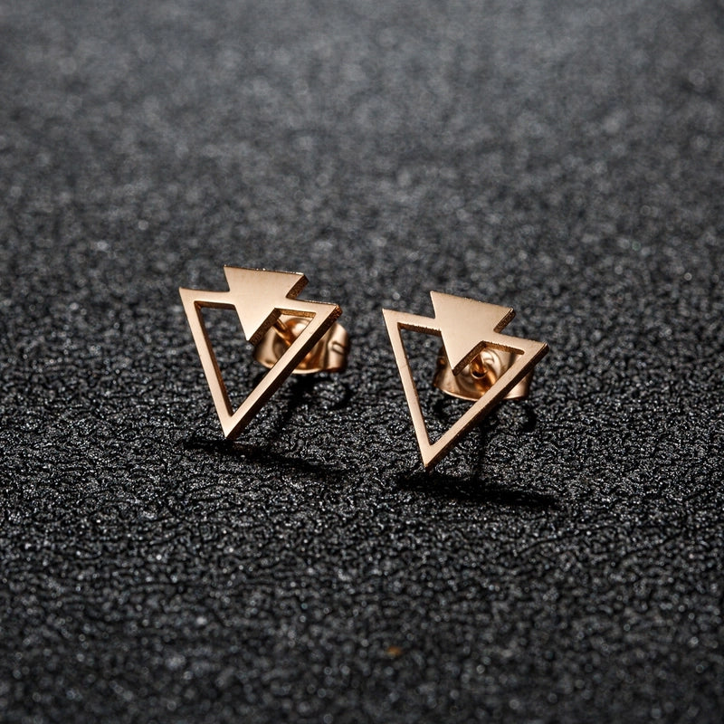 1 Pair Sweet Minimalist Artistic Heart Shape Butterfly Polishing 304 Stainless Steel 18K Gold Plated Ear Studs