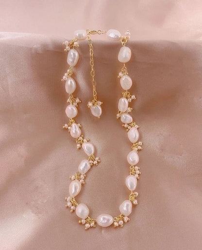 Alloy Freshwater Pearl Copper Fashion Solid Color Irregular Necklace