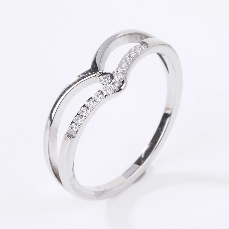 2 Pieces Minimalist V Shape Titanium Steel Zircon Rings