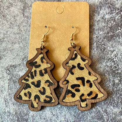 1 Pair Retro Christmas Tree Leopard Wood Drop Earrings
