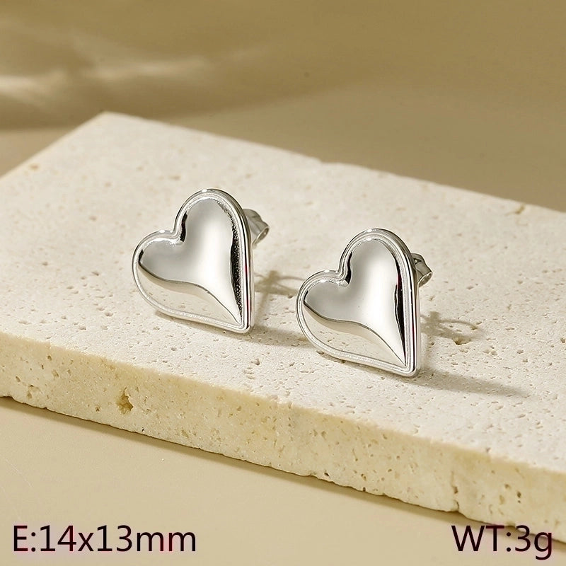 1 Pair Minimalist Heart Shape Titanium Steel Gold Plated Ear Studs