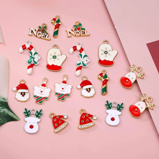 10 PCS/Package Aluminum-Magnesium Alloy KC Gold White Christmas Hat Santa Claus Jewelry Accessories Pendant