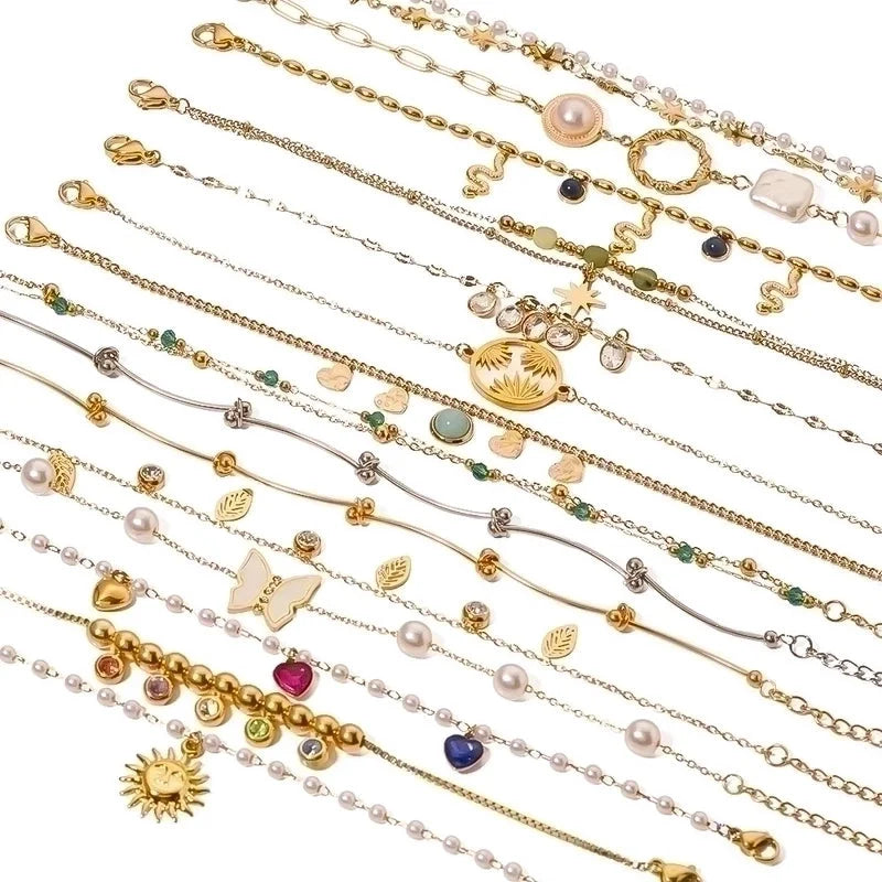 Minimalist Heart Shape Stainless Steel 18K Gold Plated Artificial Rhinestones Rhinestones Shell Bracelets In Bulk