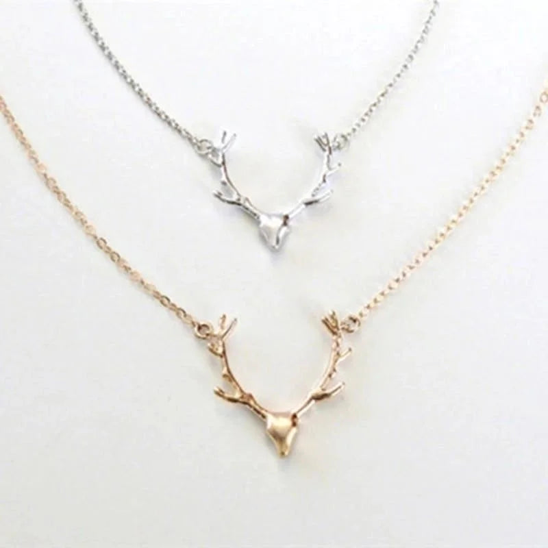 Simple Necklace Christmas Elk Reindeer Pendant Necklace Female Clavicle Chain Fawn Necklace