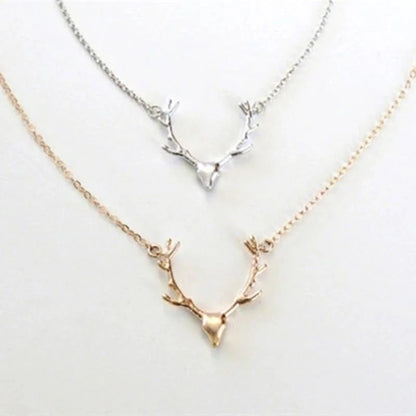 Simple Necklace Christmas Elk Reindeer Pendant Necklace Female Clavicle Chain Fawn Necklace
