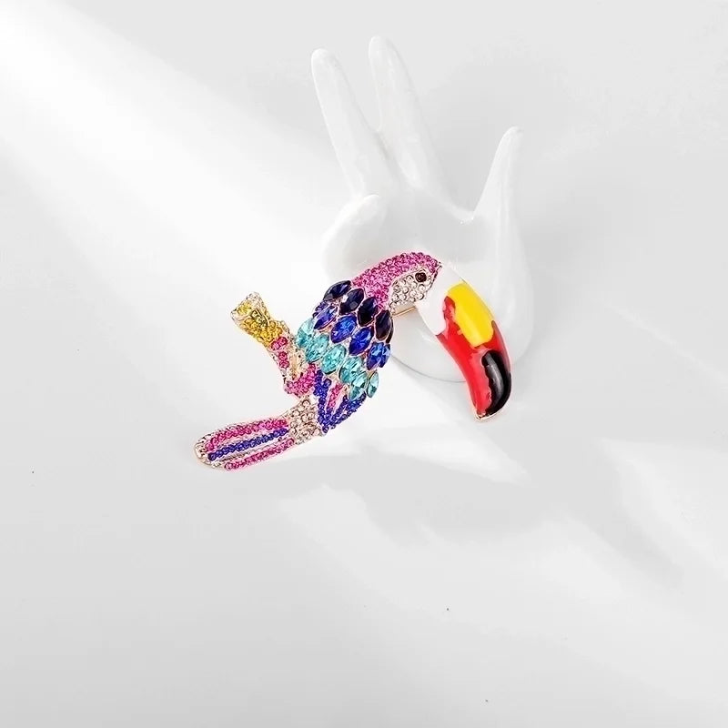 Ins Style Shiny Animal Butterfly Snowflake Alloy Inlay Acrylic Rhinestones Unisex Brooches