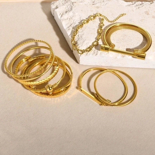 Elegant Geometric Stainless Steel Inlay Zircon 18k Gold Plated Bangle