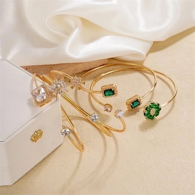 304 Stainless Steel Copper Casual Minimalist Classic Style Geometric Heart Shape Flower Zircon Bangle