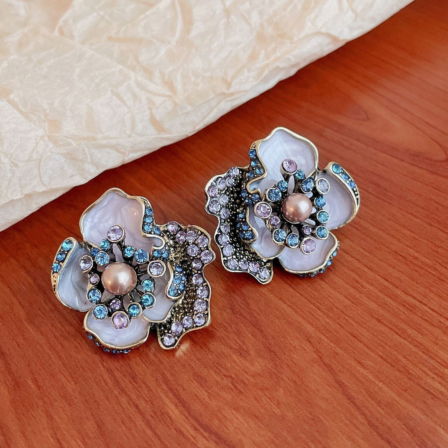 Luxurious Flower Geometric Flower Alloy Oil Dripping Earrings