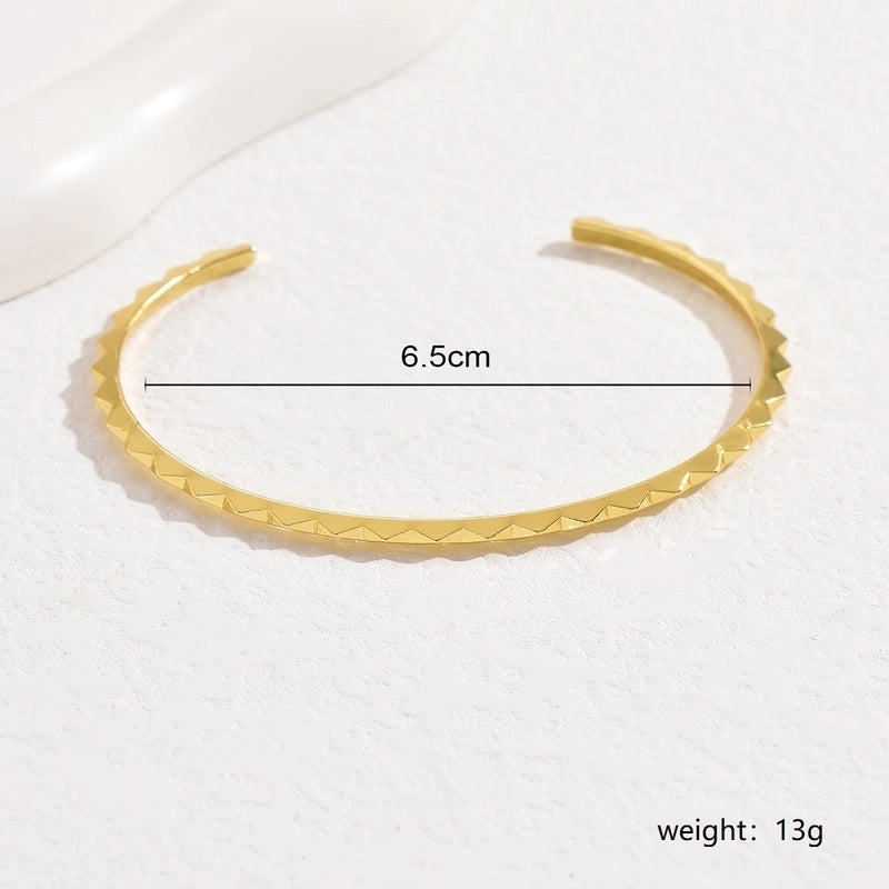 Minimalist Heart Shape Eye Copper Plating Artificial Pearls Zircon Bangle 1 Piece