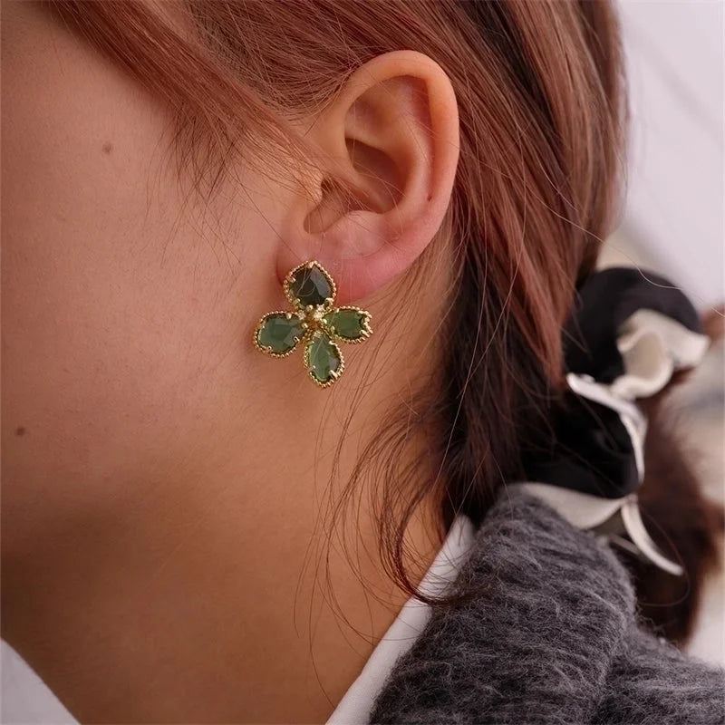 1 Pair Nordic Style Sweet Flower Plating Inlay Copper Zircon K Gold Plated Ear Studs