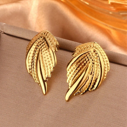 1 Pair Minimalist Sector Leaves Heart Shape Pleated 304 Stainless Steel 18K Gold Plated Ear Studs