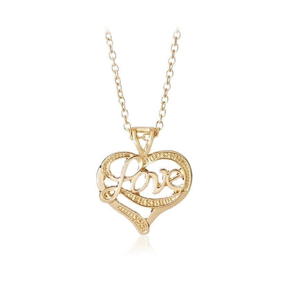 1 Piece Mama Minimalist Letter Moon Heart Shape Alloy Copper Plating Inlay Artificial Rhinestones Artificial Diamond Rose Gold Plated Gold Plated Silver Plated Pendant Necklace