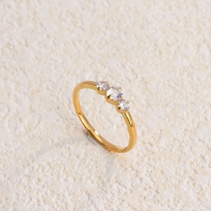 Retro Water Droplets Titanium Steel Inlay Artificial Diamond Rings