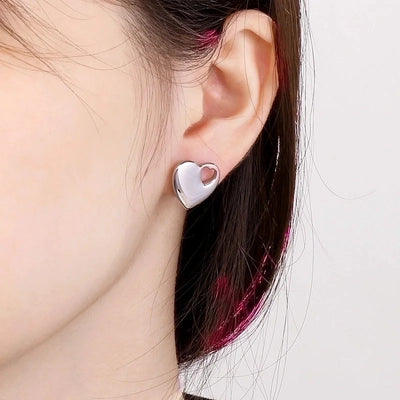 1 Pair Minimalist Heart Shape Titanium Steel Gold Plated Ear Studs