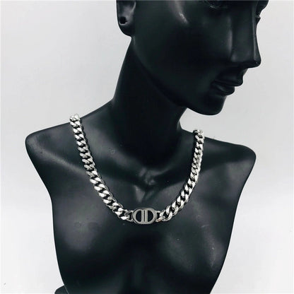 304 Stainless Steel Retro Inlaid Gold Geometric Necklace