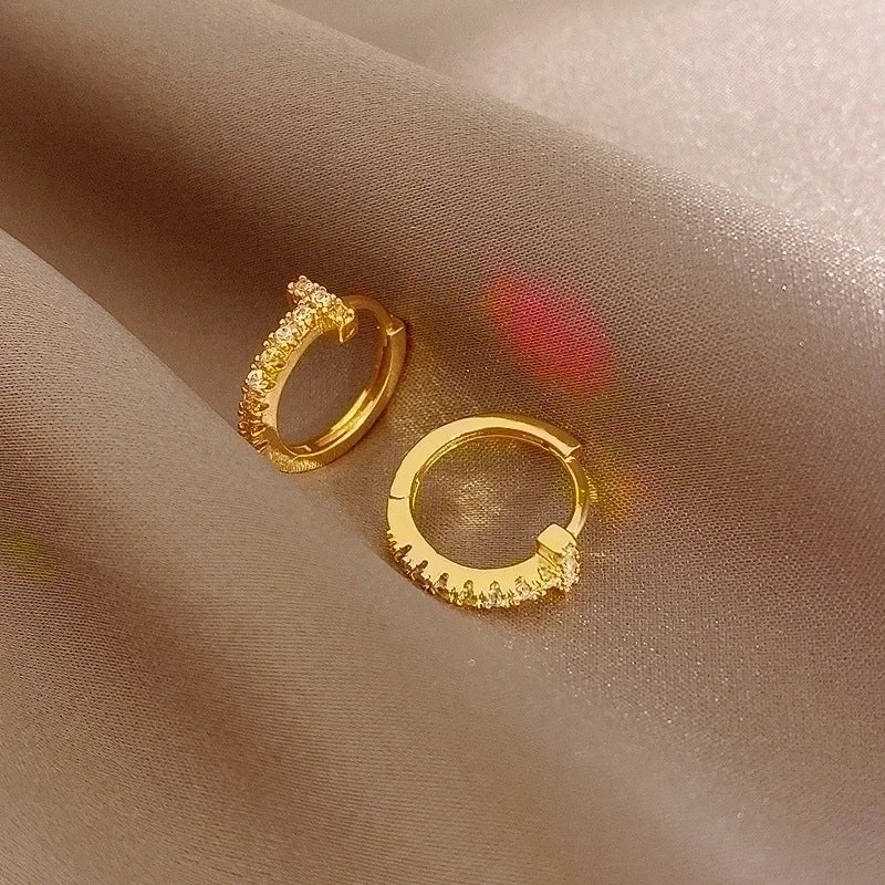 2 Pieces Retro Square Flower Twist Inlay Copper Artificial Pearls Opal Zircon Copper Earrings