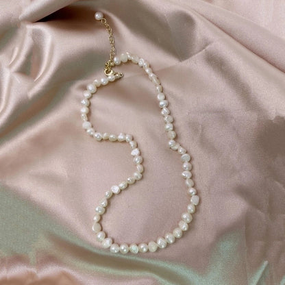 Alloy Freshwater Pearl Copper Fashion Solid Color Irregular Necklace