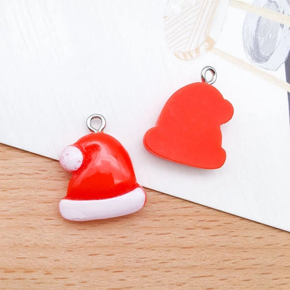 1 Piece 15 * 22mm 15 * 26mm 17 * 22mm Resin Christmas Tree Santa Claus Christmas Socks Pendant Jewelry Accessories