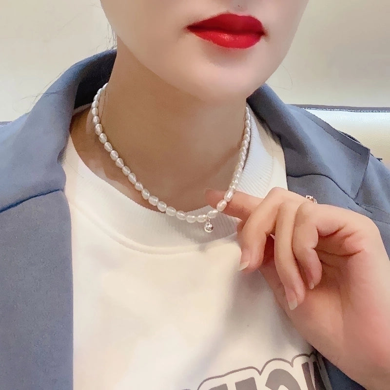 Alloy Freshwater Pearl Copper Fashion Solid Color Irregular Necklace