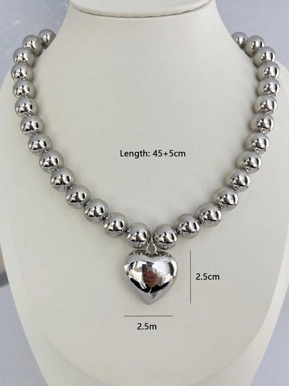 Casual Minimalist Classic Style Heart Shape 18K Gold Plated Brass Pendant Necklace