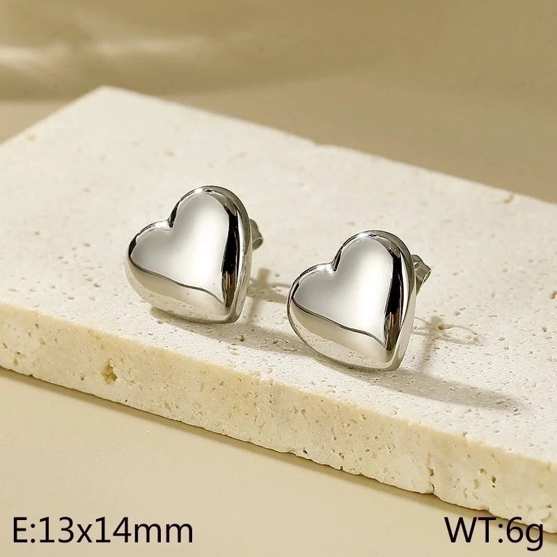 1 Pair Minimalist Heart Shape Titanium Steel Gold Plated Ear Studs