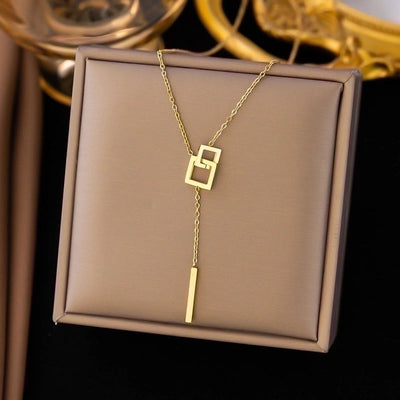 304 Stainless Steel 18K Gold Plated Minimalist Plating Inlay U Shape Heart Shape Acrylic Artificial Rhinestones Plastic Pendant Necklace