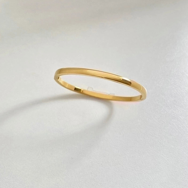 Minimalist Solid Color 304 Stainless Steel 16K Gold Plated White Gold Plated Gold Plated Bangle In Bulk