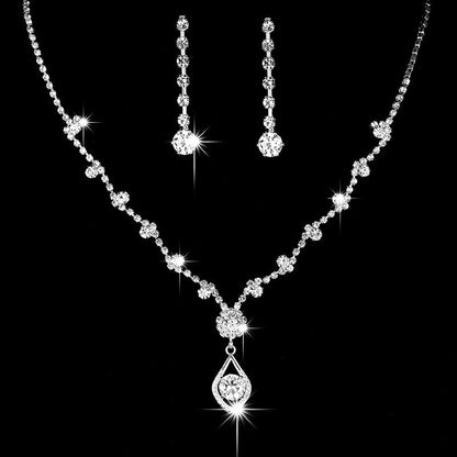 Minimalist Heart Rhinestone Gem