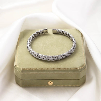 Casual Minimalist Solid Color Titanium Steel Bangle In Bulk