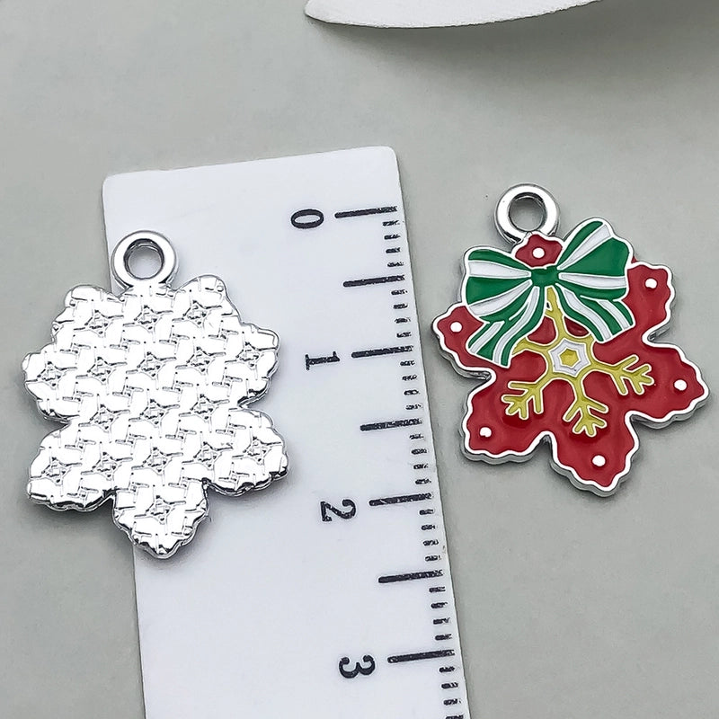 1 Piece 20 PCS/Package 17x14mm 23x18mm 23x23mm Alloy Christmas Tree Santa Claus Gingerbread Pendant Jewelry Accessories