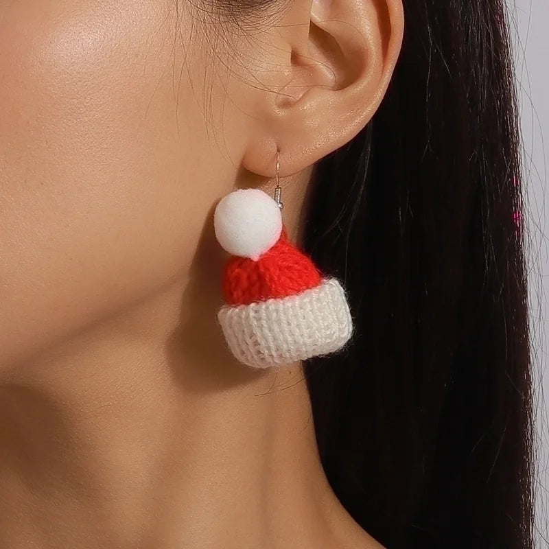 1 Pair Cute Christmas Hat Knit Zinc Alloy Drop Earrings