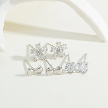 1 Set Minimalist Snowflake Copper Inlay Rhinestones Ear Studs