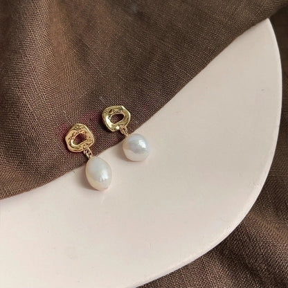 1 Pair Elegant Retro Geometric Freshwater Pearl Earrings