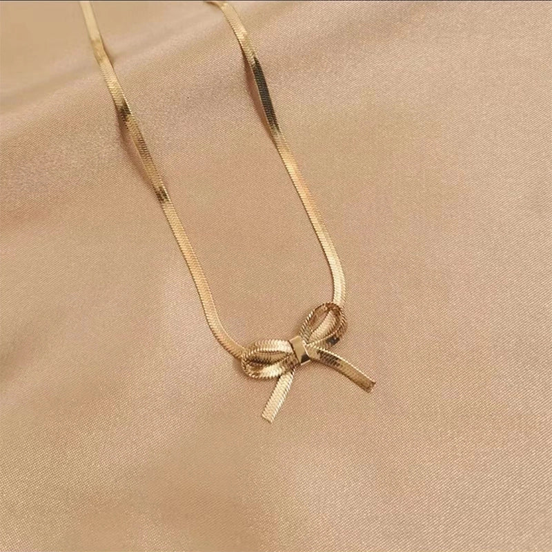 Sweet Bow Knot Titanium Steel Plating Choker