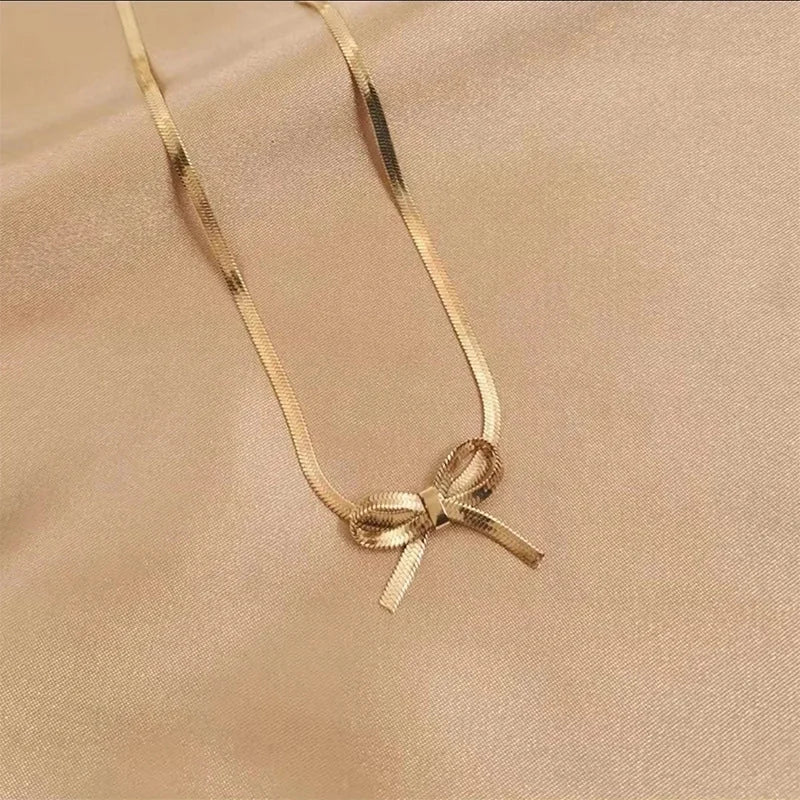 Sweet Bow Knot Titanium Steel Plating Choker