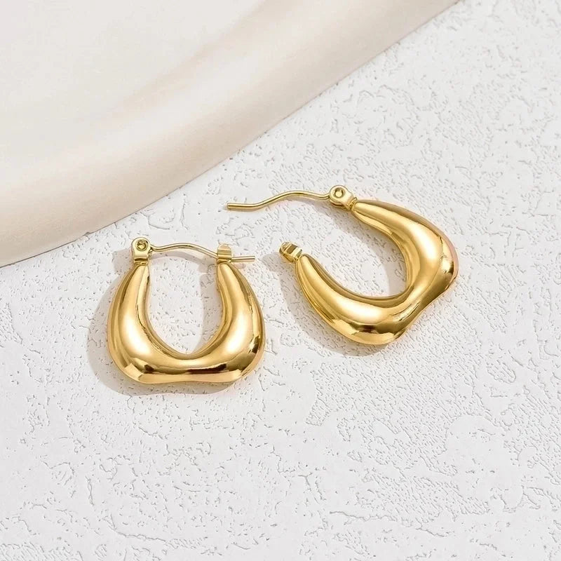 1 Pair Basic Vintage Style U Shape Plating 201 Stainless Steel 18K Gold Plated Hoop Earrings