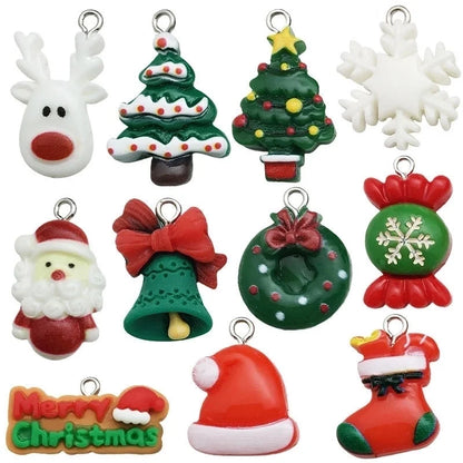1 Piece 15 * 22mm 15 * 26mm 17 * 22mm Resin Christmas Tree Santa Claus Christmas Socks Pendant Jewelry Accessories