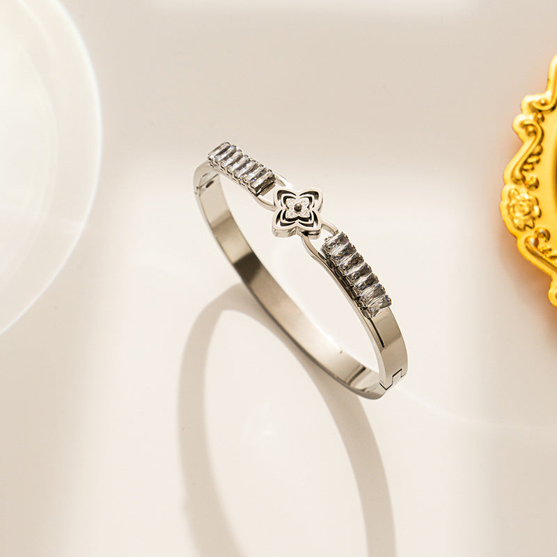 Moderate Luxury Stainless Steel 18K Gold Plated Bangles