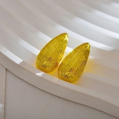 1 Pair Elegant Solid Color Pleated Titanium Steel Gold Plated Ear Studs