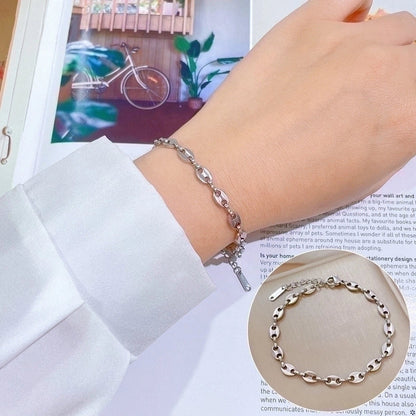 Casual Minimalist Pig Nose Titanium Steel Bracelets In Bulk