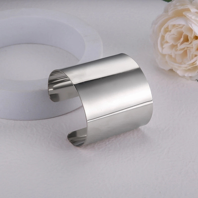 Alloy Gold Plated Silver Plated Hip-Hop Classic Style Streetwear Plating Hollow Out Inlay Animal Artificial Crystal Artificial Pearls Zircon Wristband Bangle