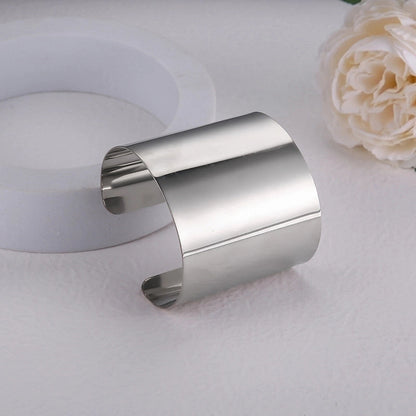 Alloy Gold Plated Silver Plated Hip-Hop Classic Style Streetwear Plating Hollow Out Inlay Animal Artificial Crystal Artificial Pearls Zircon Wristband Bangle