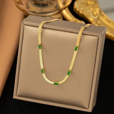 304 Stainless Steel 18K Gold Plated Minimalist Plating Inlay U Shape Heart Shape Acrylic Artificial Rhinestones Plastic Pendant Necklace