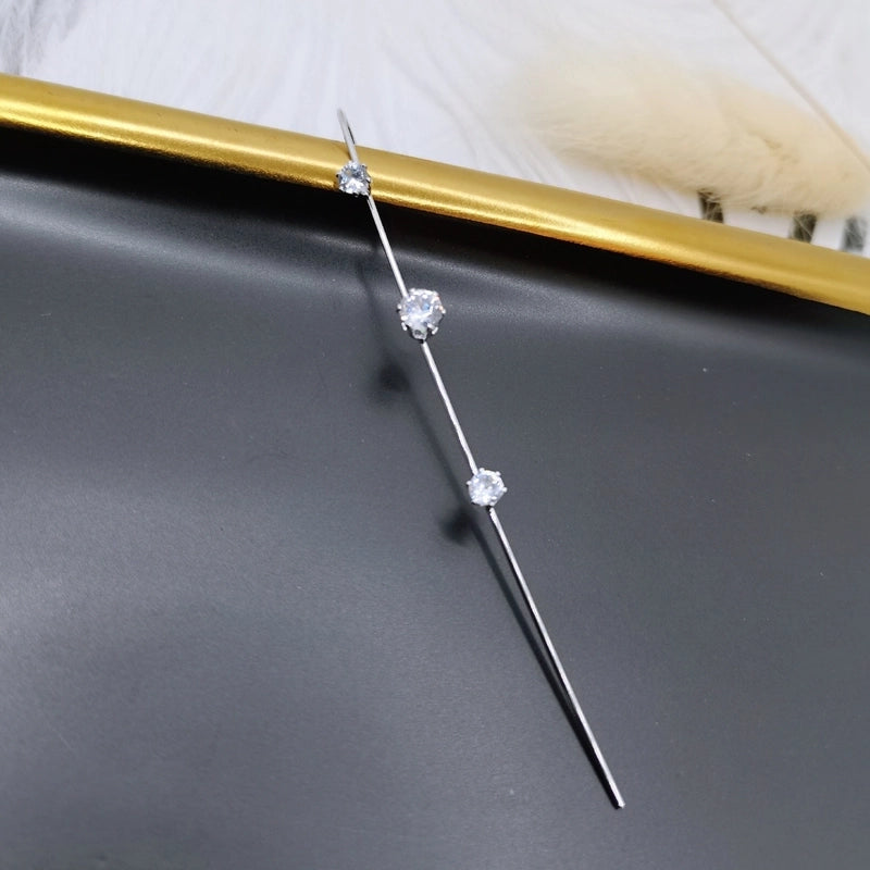 2 Pieces Trendy Zircon Ear Hook Piercing Ear Pin Female Net Red Personality Design Surrounding Ear Bone Clip Oblique Line Earrings